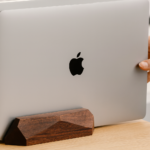 Dual laptop dock